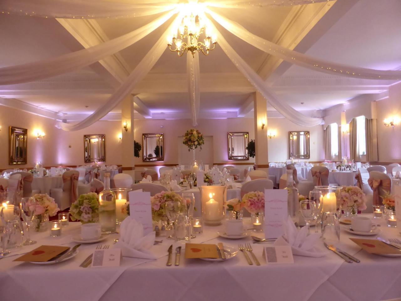 Glen-Yr-Afon House Hotel Аск Экстерьер фото