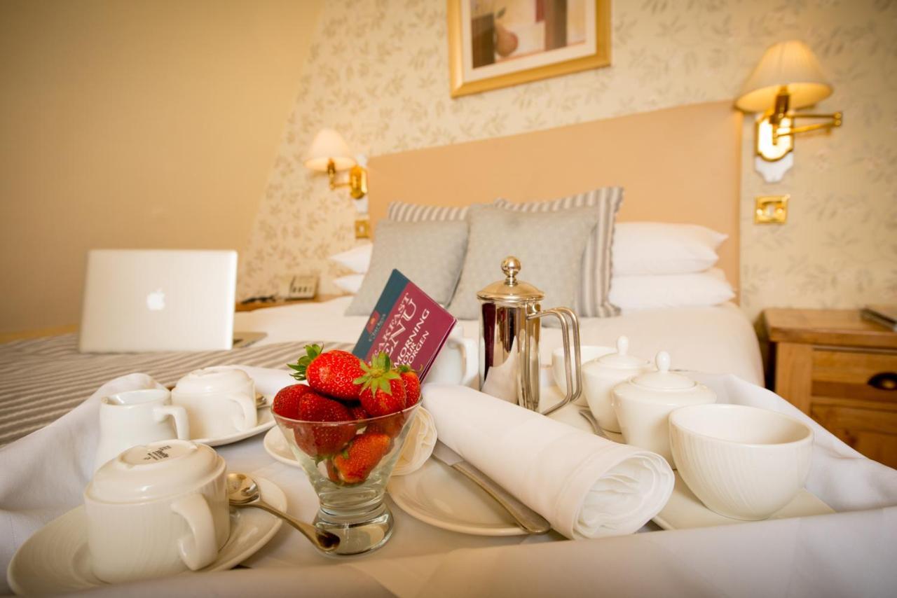 Glen-Yr-Afon House Hotel Аск Экстерьер фото