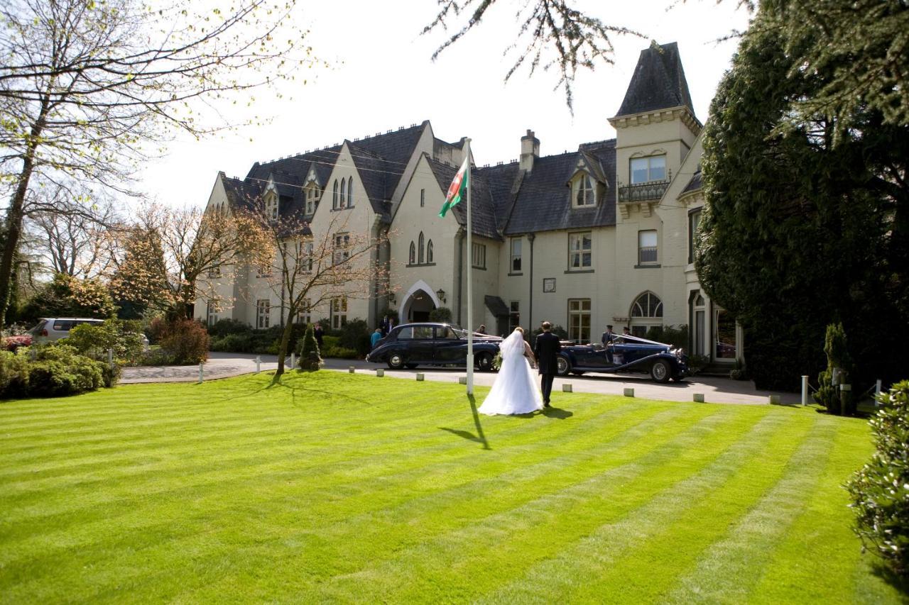 Glen-Yr-Afon House Hotel Аск Экстерьер фото