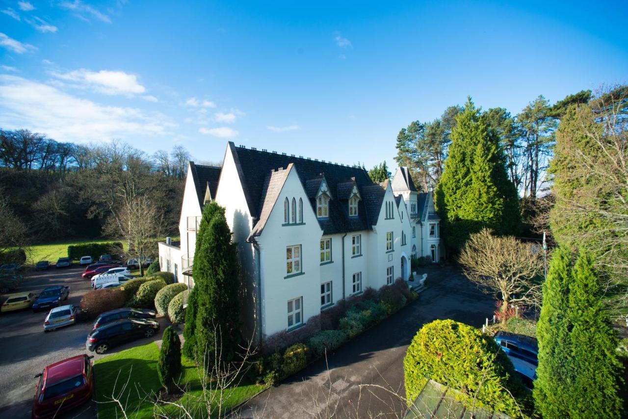Glen-Yr-Afon House Hotel Аск Экстерьер фото